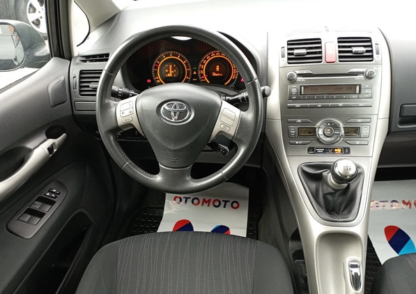 Toyota Auris cena 23900 przebieg: 184356, rok produkcji 2009 z Piotrków Kujawski małe 67